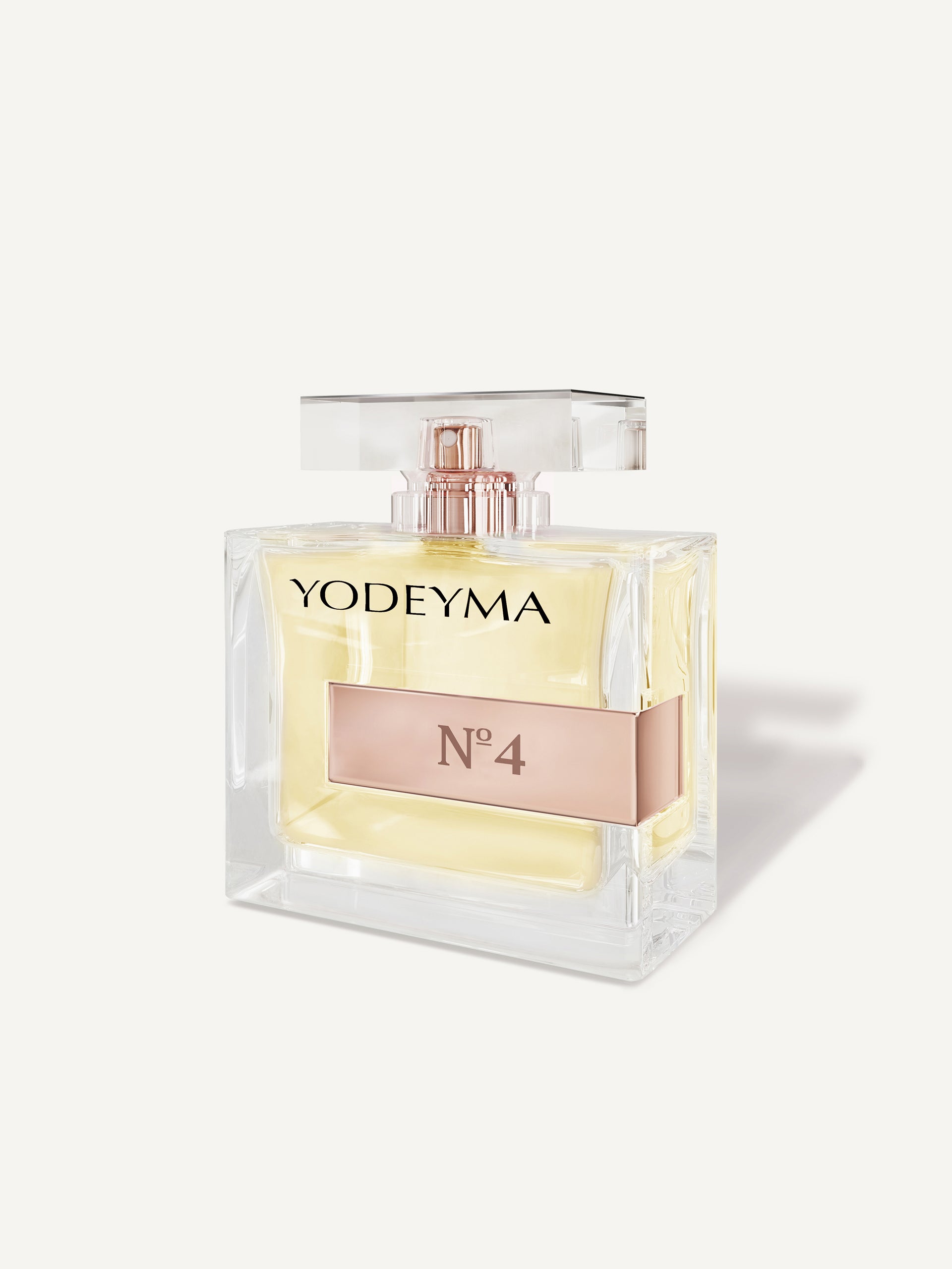 Women´s Perfume. N°4 (3.3 fl oz)